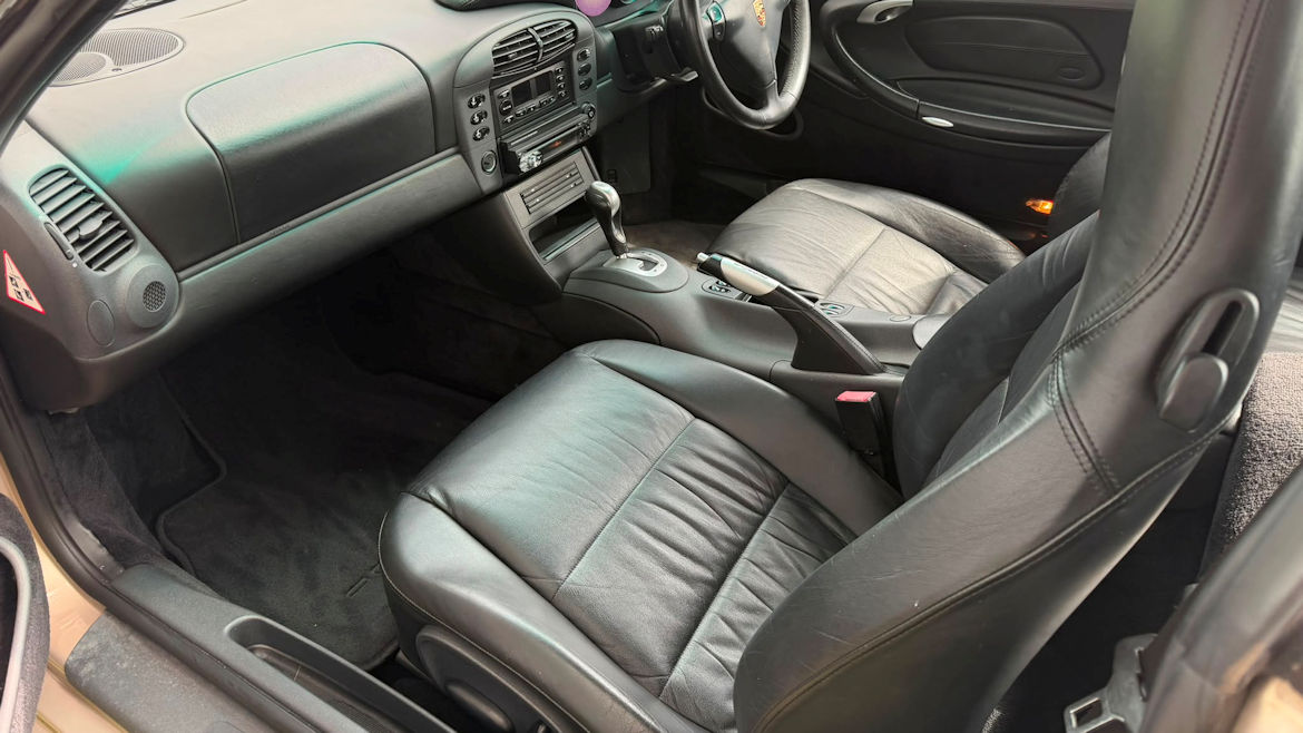 Porsche 996 C4 Coupe Tiptronic A really Nice Low Mileage Usable Classic Perfect First 911 