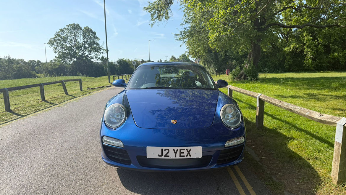 Porsche 997 C2 Gen 2 PDK Coupe Stunning Low Mileage Car Nice Spec