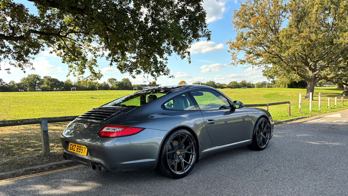 Porsche 997 Gen 2 PDK Coupe Mega Spec Stunning Looking Car 