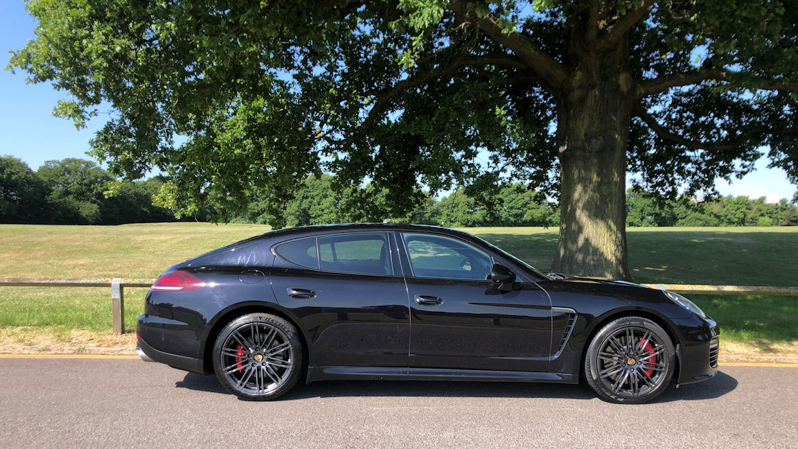 Porsche Panamera TURBO PDK Low Miles Mega Spec Crazy Performance  Exceptional Value
