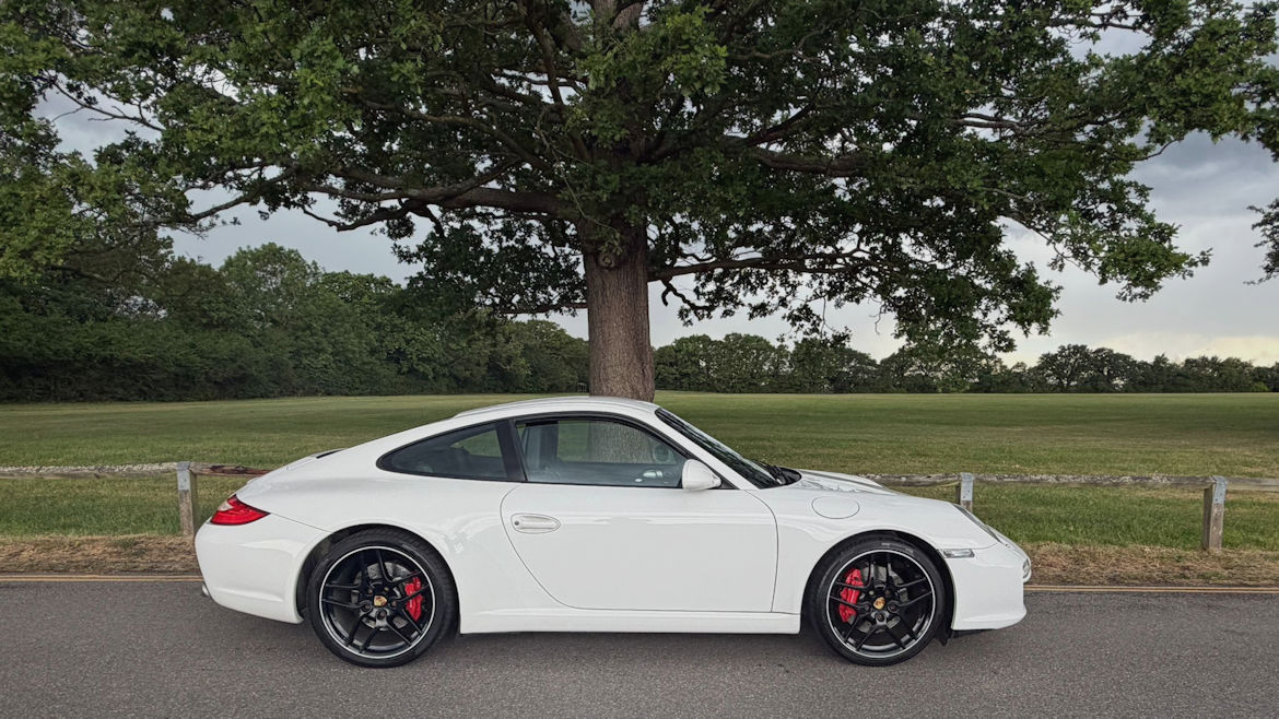 Porsche 997 C2S Gen 2 PDK Coupe High Spec Superb Car