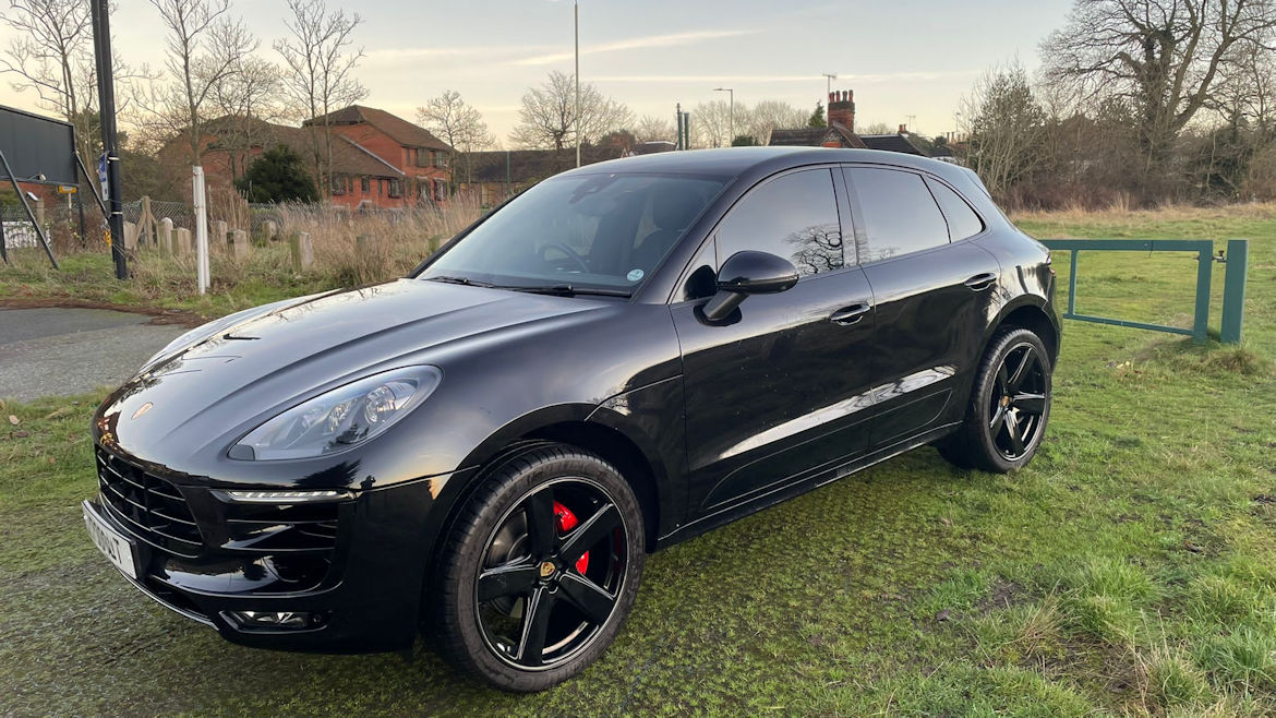 Porsche Macan S A Petrol Very Low mileage Lovely Spec 2 owners FPSH