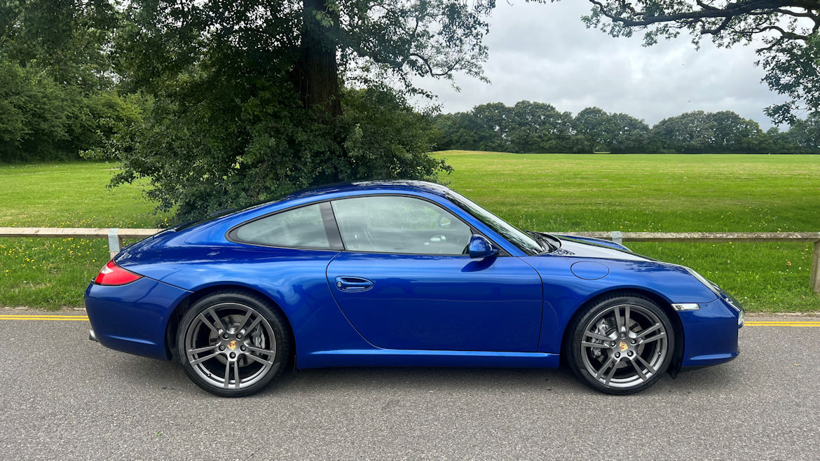 Porsche 997 Gen 2 Coupe Manual Stunning Colour 