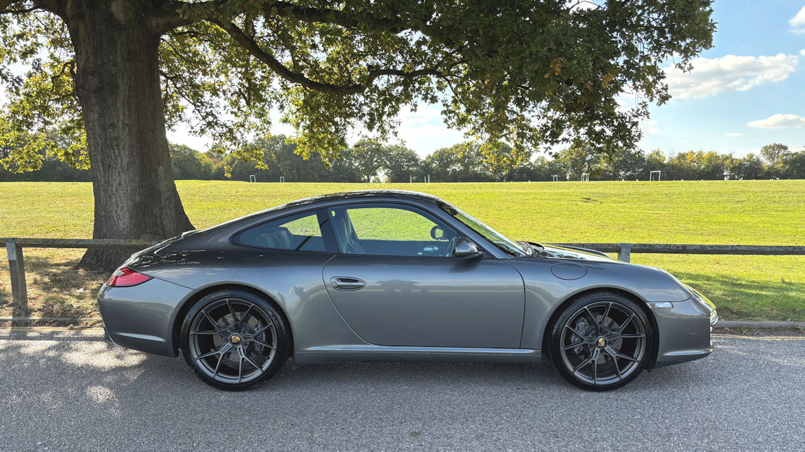 Porsche 997 Gen 2 PDK Coupe Mega Spec Stunning Looking Car 
