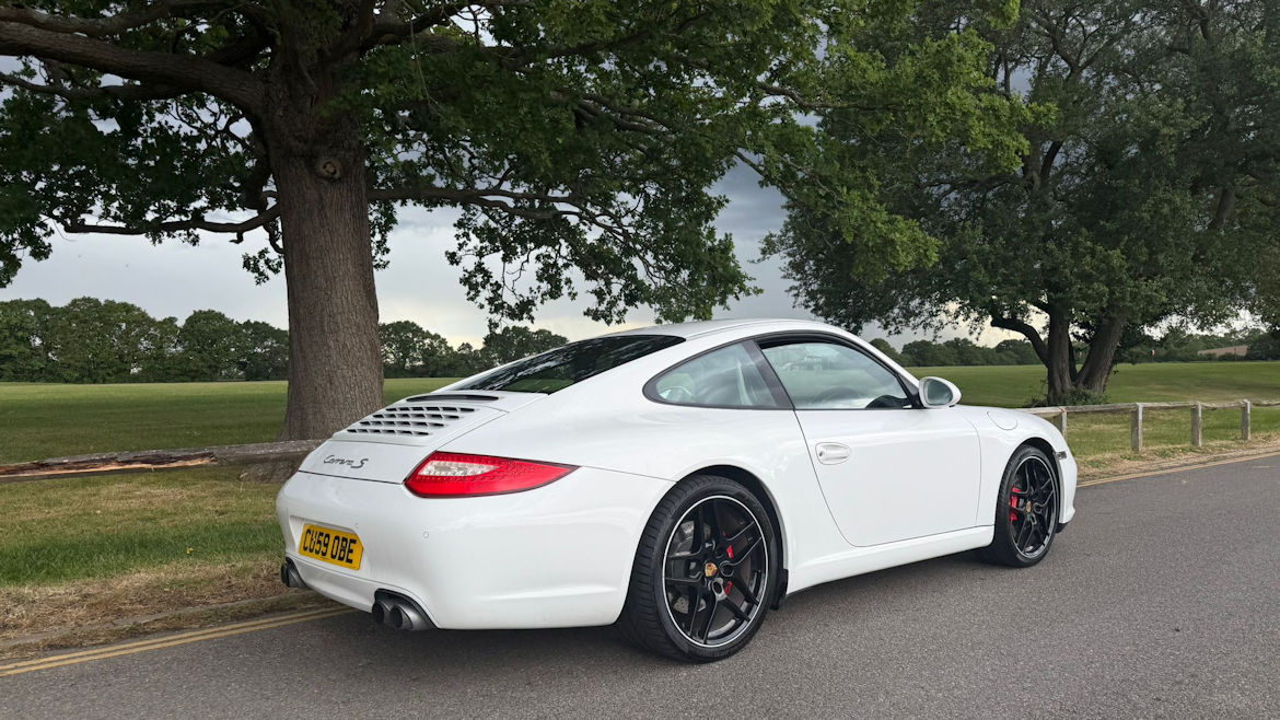 Porsche 997 C2S Gen 2 PDK Coupe High Spec Superb Car