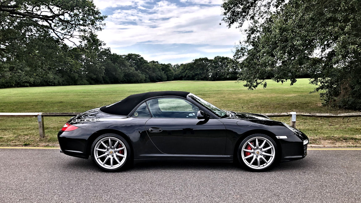 Porsche 997 C4S Gen 2 PDK Cabriolet Mega Spec Superb Condition