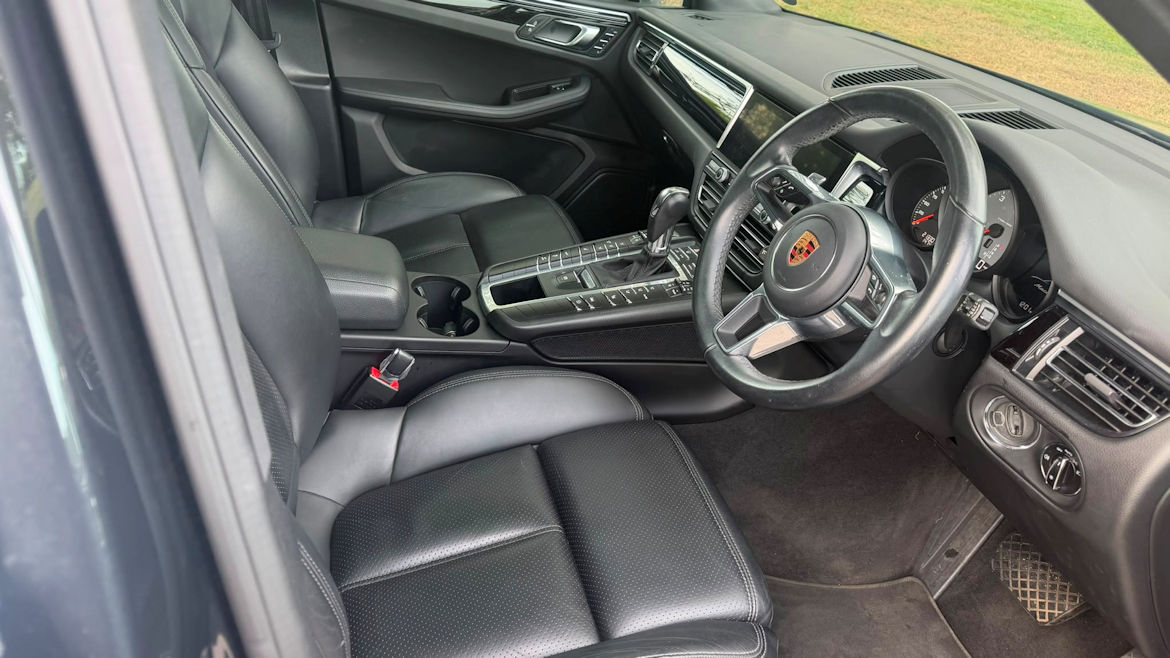 Porsche Macan Macan 3.0 S Very Low Mileage Good Spec