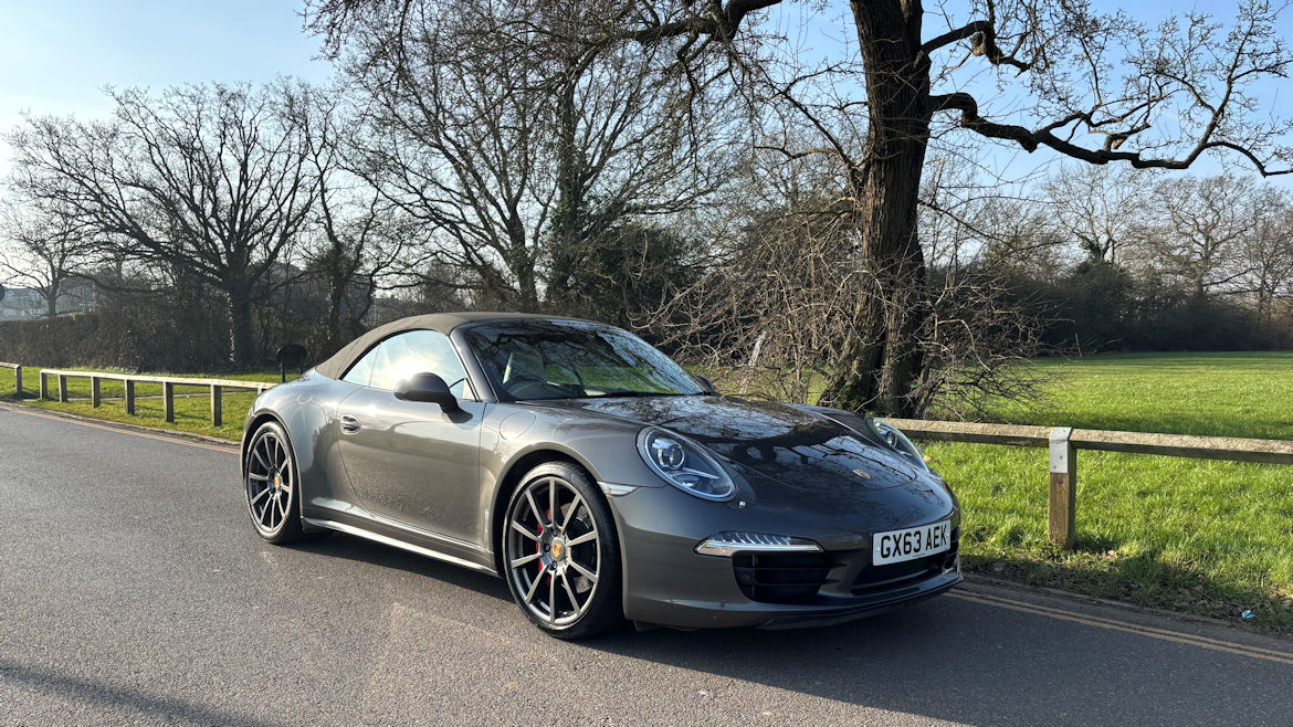 Porsche 991 C4S PDK Cabriolet Stunning Colour Combination Superb Car