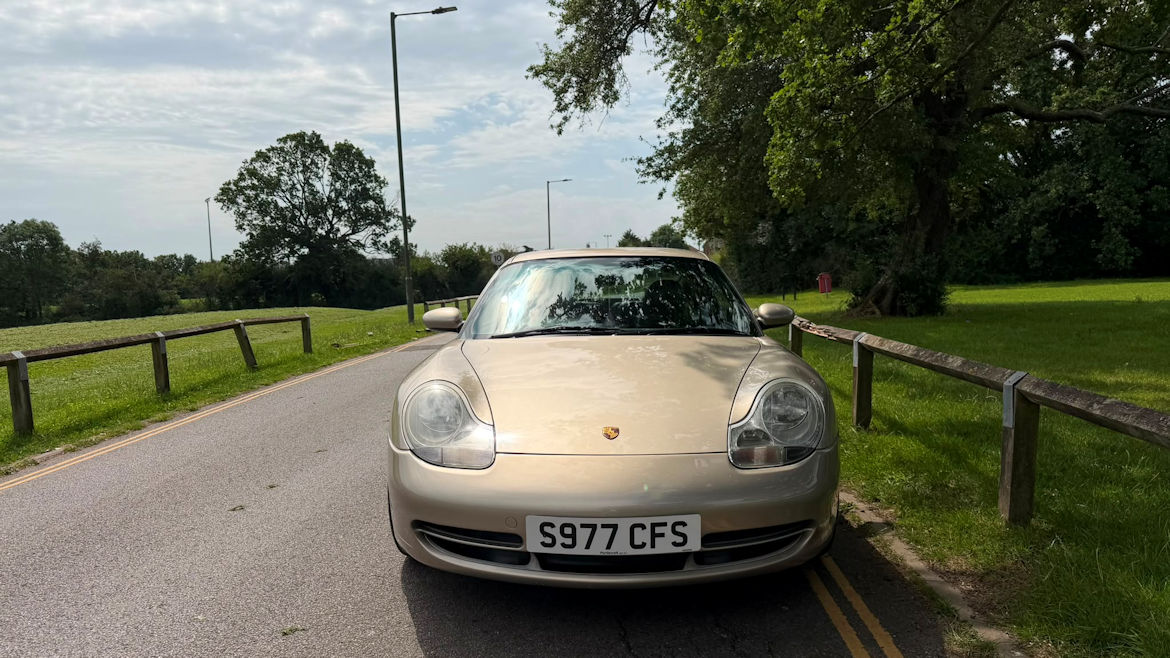 Porsche 996 C4 Coupe Tiptronic A really Nice Low Mileage Usable Classic Perfect First 911 