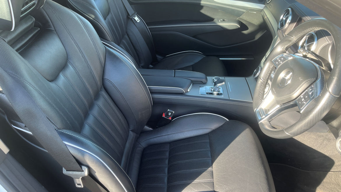 Mercedes Mercedes SL 400 400 AMG Line Sport Mega  Spec Low Mileage Simply Stunning 