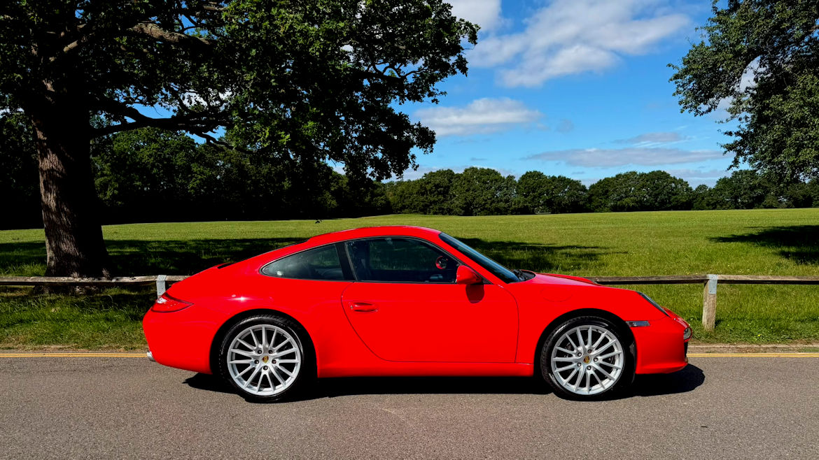 Porsche 997 Gen 2 PDK Coupe Stunning Car  