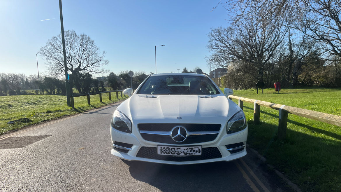 Mercedes Mercedes SL 400 400 AMG Line Sport Mega  Spec Low Mileage Simply Stunning 