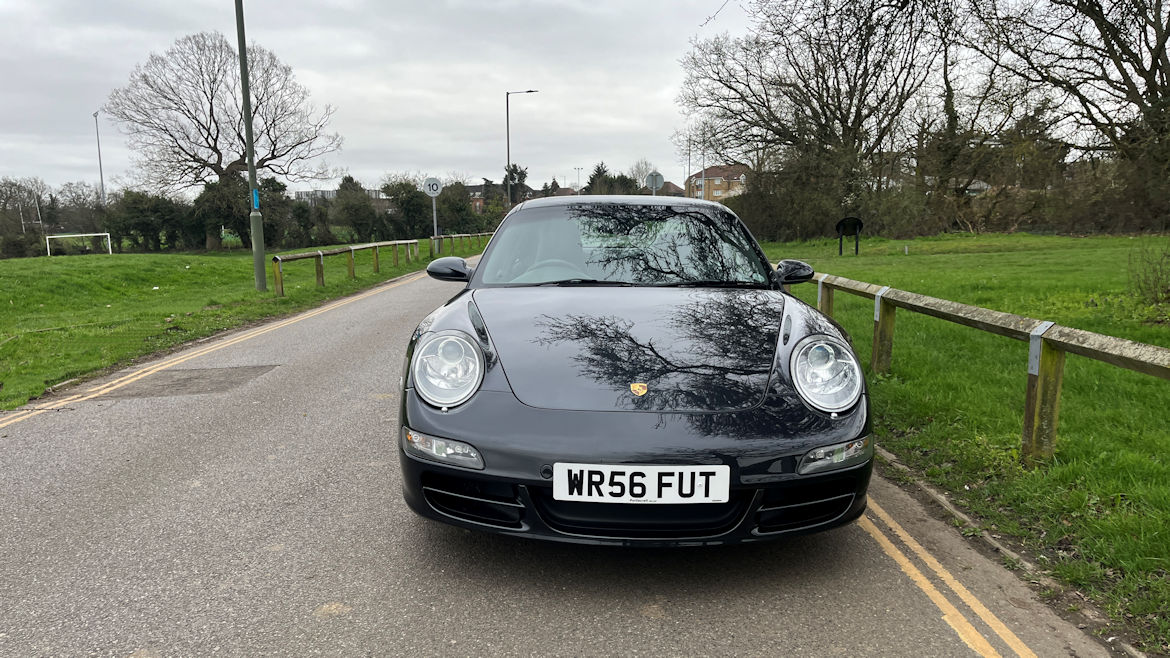 Porsche 997 C2 Coupe Manual Superb Car Nice Spec 