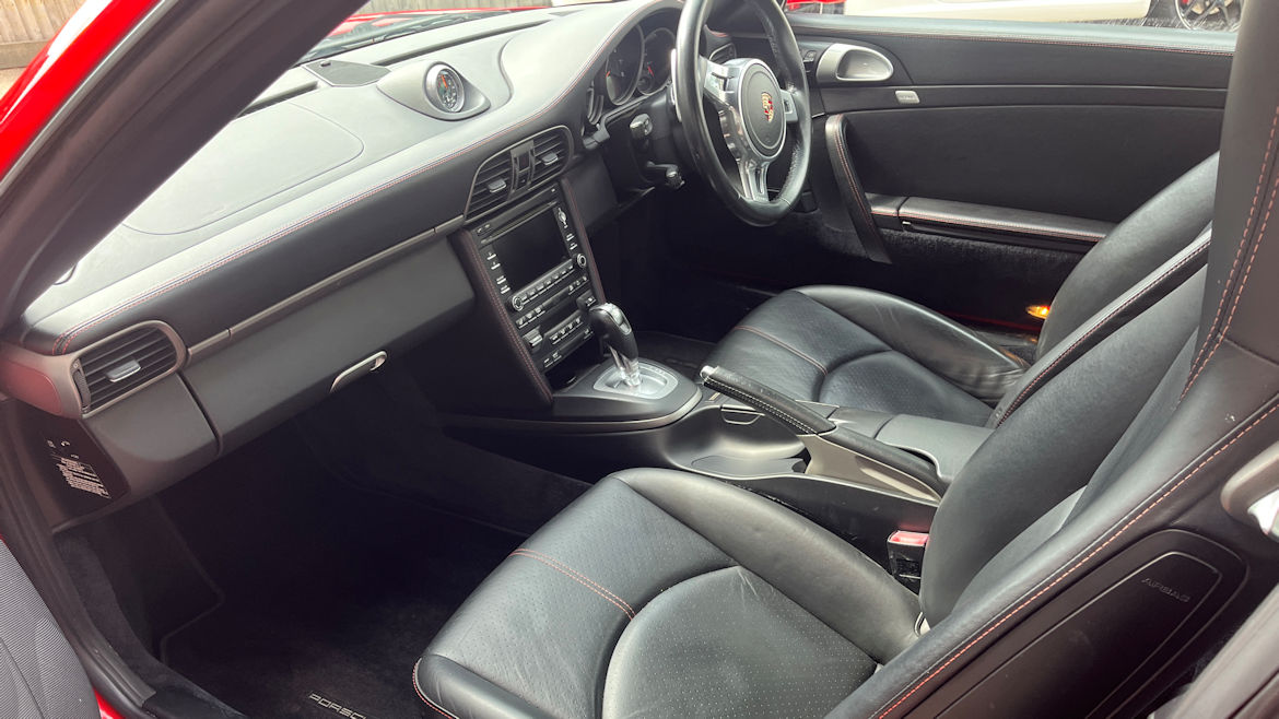 Porsche 997 Gen 2 PDK Coupe Stunning Car  