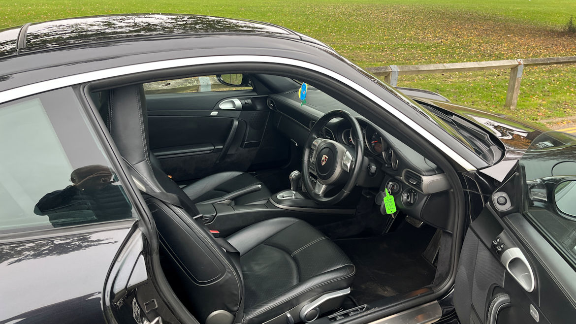 Porsche 997 C4 Targa Tiptronic S Very low mileage Superb Condition And Rare 