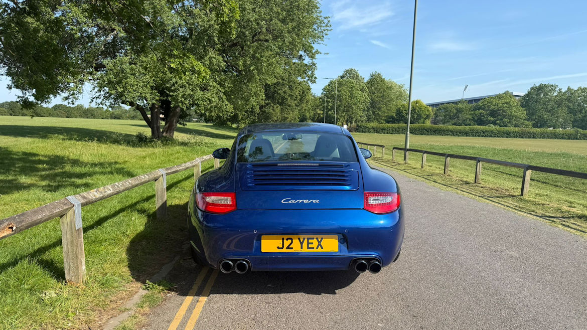 Porsche 997 C2 Gen 2 PDK Coupe Stunning Low Mileage Car Nice Spec