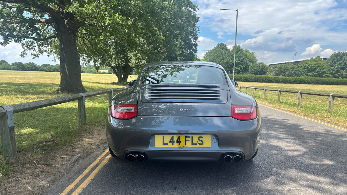 Porsche 997 C2 Gen 2 PDK Coupe  In Truly Superb Condition Nice Spec
