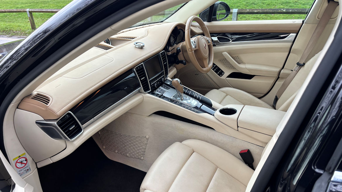Porsche Panamera 4S Mega Spec Superb Condition and Terrific Value 