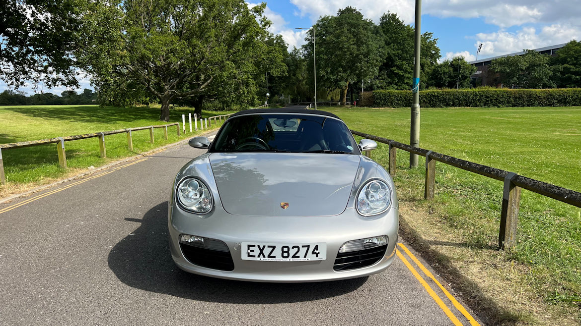 Porsche Boxster 2.7 Manual Very Low Mileage And  In Simply Lovely Condition 