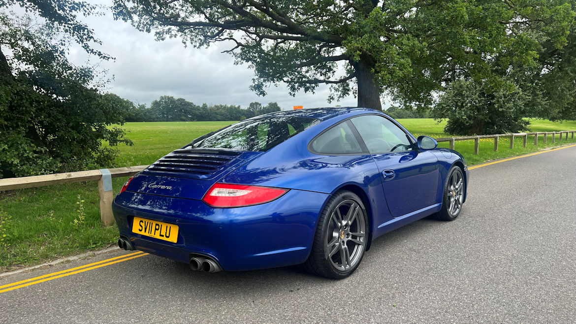 Porsche 997 Gen 2 Coupe Manual Stunning Colour 