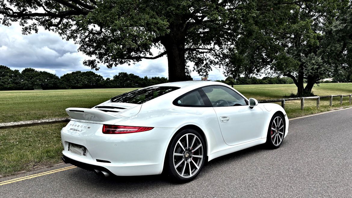 Porsche 991 C2S Coupe High Spec Stunning Car