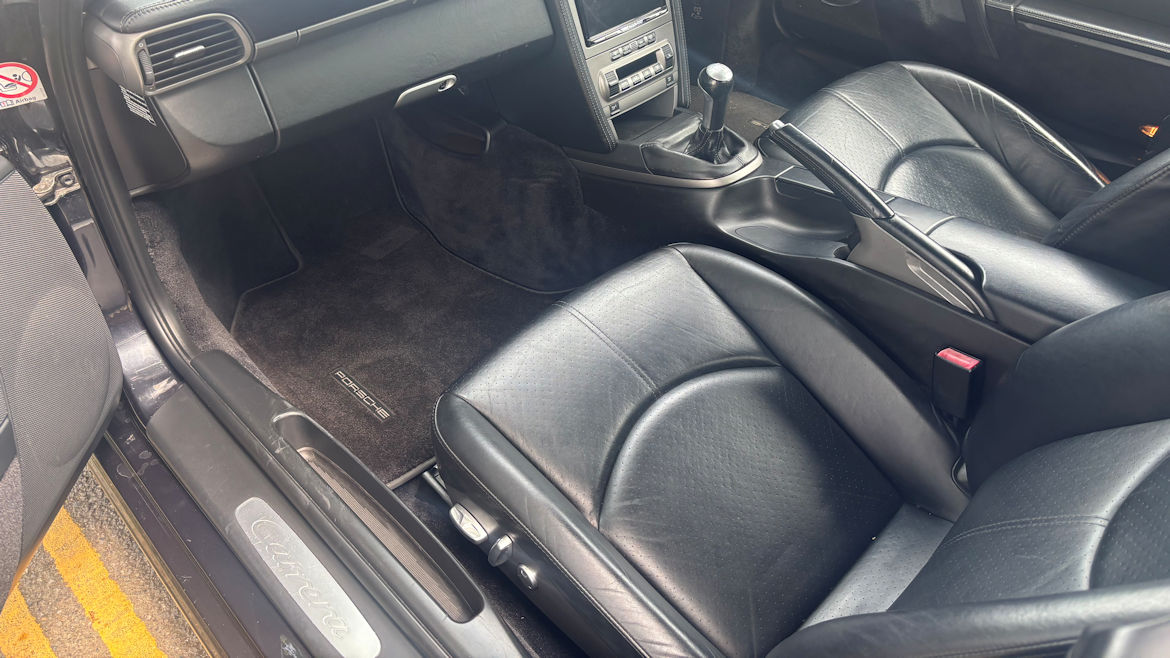 Porsche 997 C2 Cabriolet Manual Superb Car And History No Scoring  Nice Spec