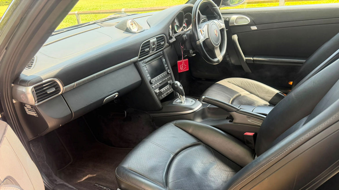 Porsche 997 Gen 2 C4S PDK Cabriolet Great Spec