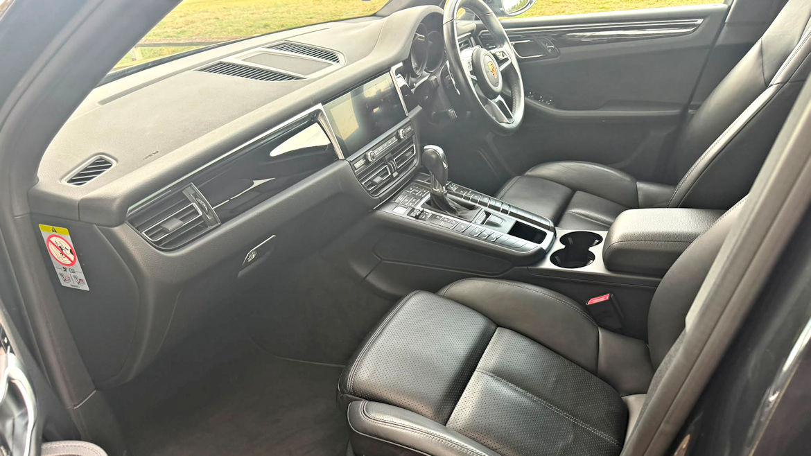 Porsche Macan Macan 3.0 S Very Low Mileage Good Spec