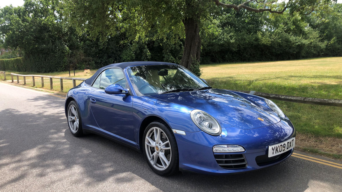 Porsche 997 Gen 2PDK C4 cabriolet Low Mileage Lovely Colour Combination 