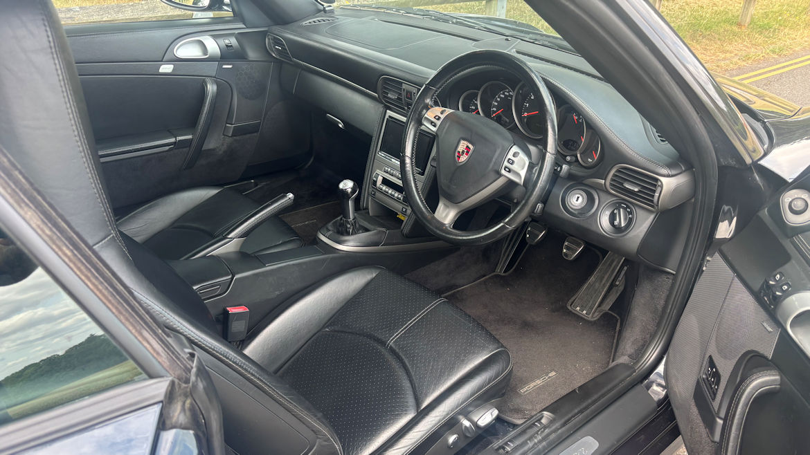 Porsche 997 C2 Cabriolet Manual Superb Car And History No Scoring  Nice Spec
