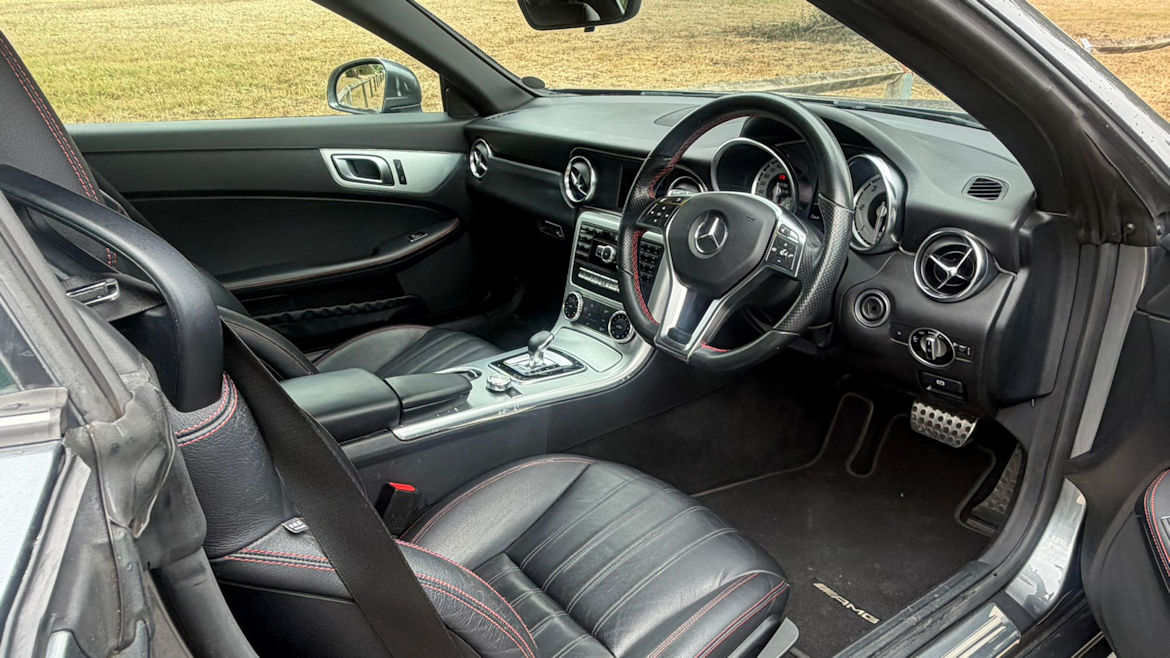 MERCEDES  Mercedes SLK SLK 2.1 SLK250d AMG Sport G Tronic Euro 6 Very Low Mileage Hi Spec Simply Unmarked